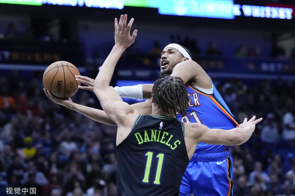 而另一个进 而另一个进