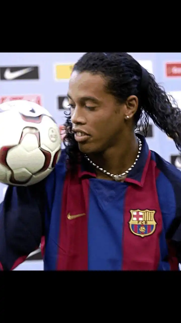 马丁内斯从 马丁内斯从